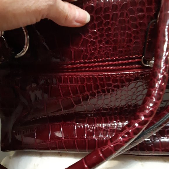 Burgundy/Maroon Purse Handbag Richardo Beverly Hills Medium Size - Picture 4 of 8